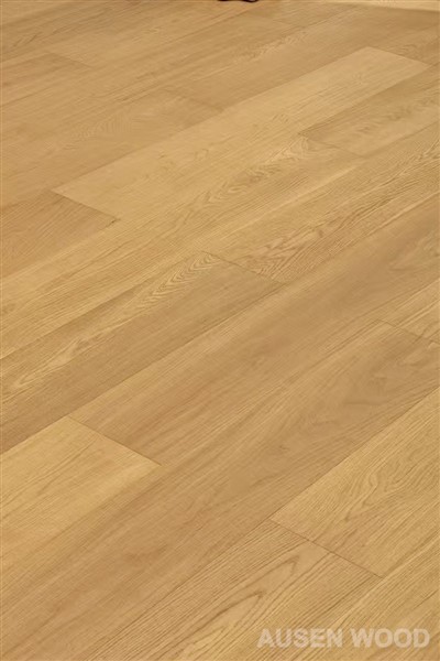 Sand-Europeisk ekplanka